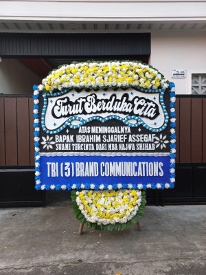 Papan Bunga Duka di Kendari Barat